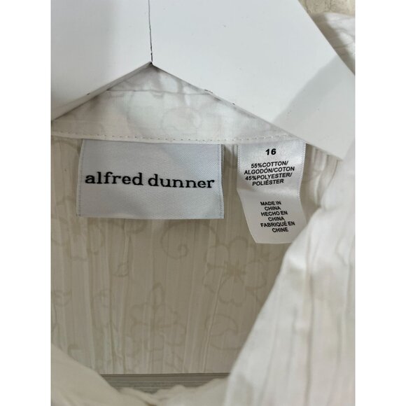 Alfred Dunner Womens Floral Embroidered White Button-Up Blouse Size 16 Casual - Picture 3 of 9